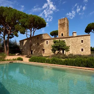 Masia Torre Lloreta S.xiii , Calonge (Catalonia) España